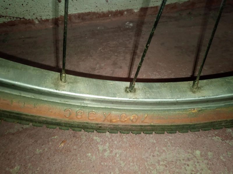 Prodám koloběžku 28x28