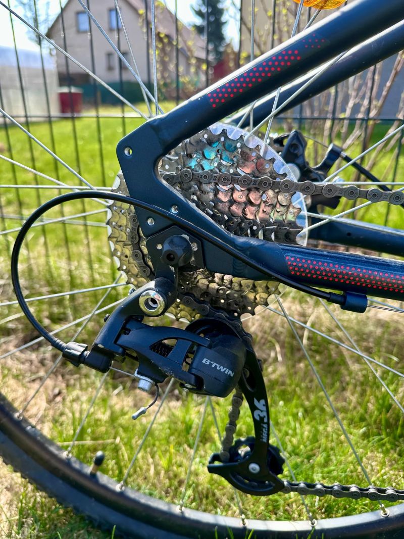 Prodám trekingové kolo Riverside 500