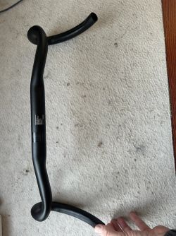 Řídítka Sixpack 440m