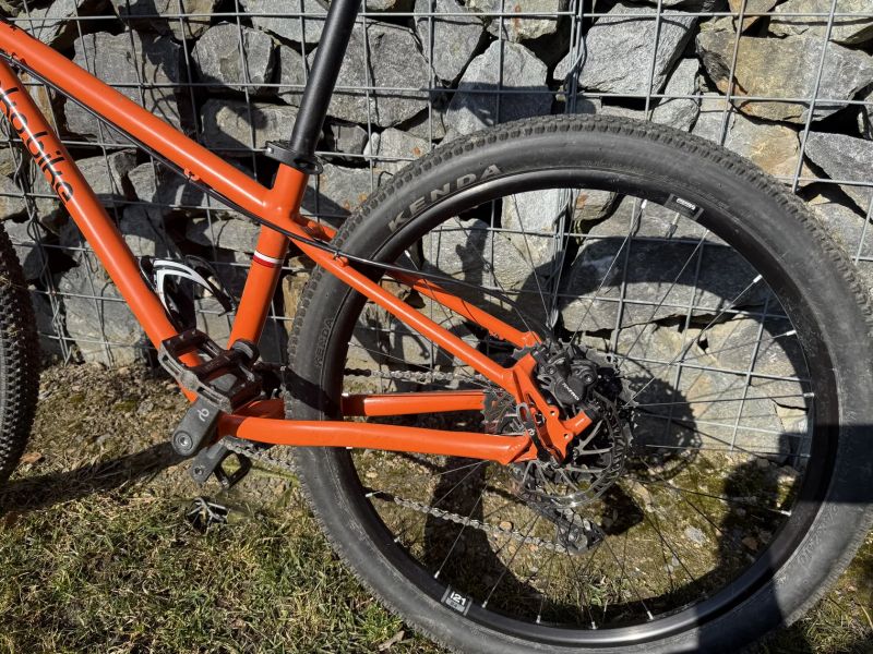 Prodám super lehké dětské kolo Roko Bike Trail 