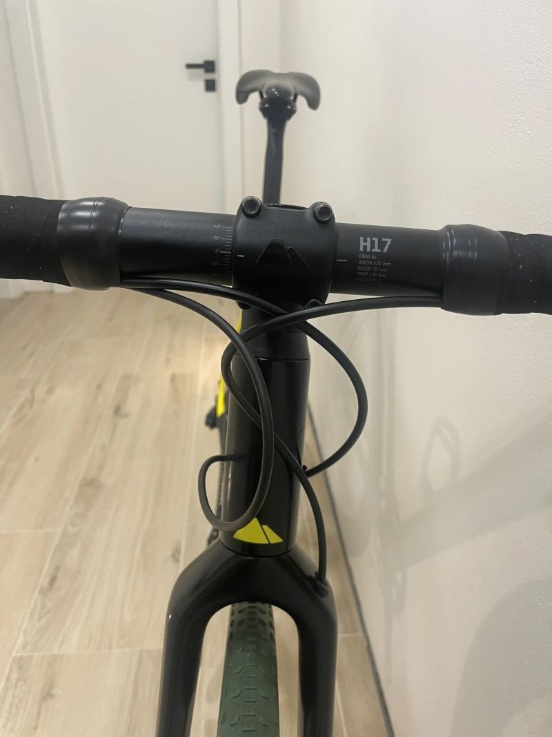 Canyon Inflite CF SLX