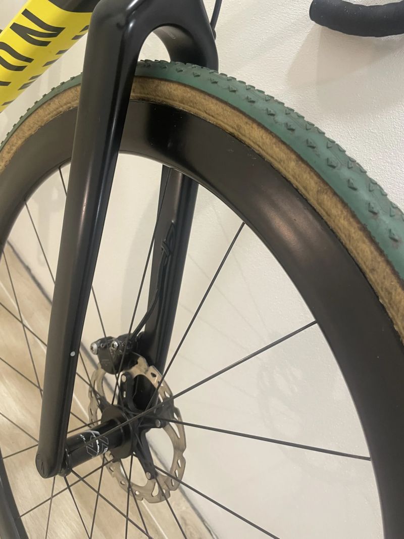 Canyon Inflite CF SLX