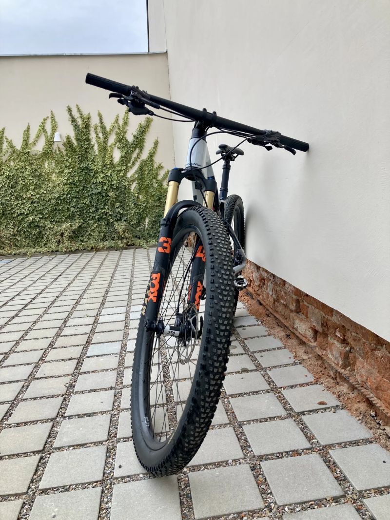 ORBEA OIZ M10 HaloSilver – BlueCarbon 2023