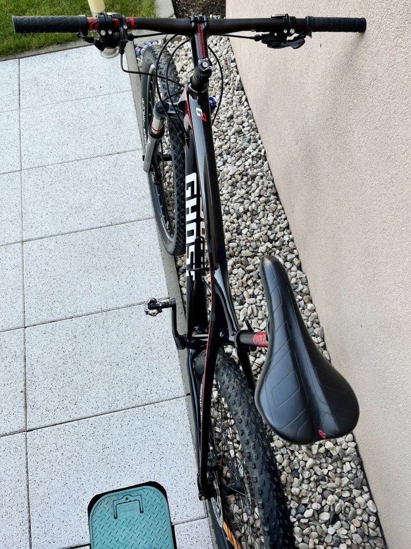 Karbonové horské kolo GHOST 29" - lehké (12 kg)