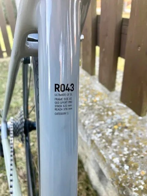 Canyon Ultimate CF SL vel. XS