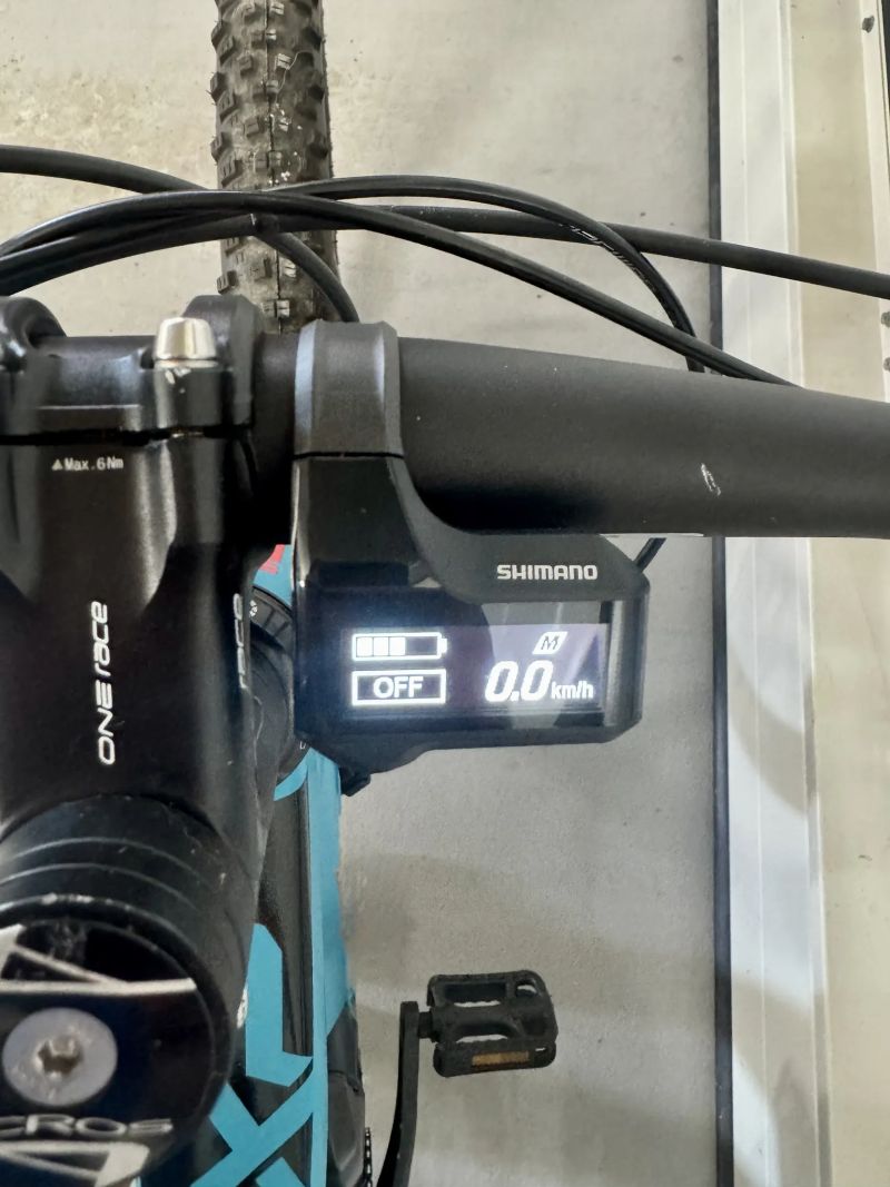 Superior eXF 919 (2020) – celoodpružené elektrokolo, Shimano E8000, 2967 km