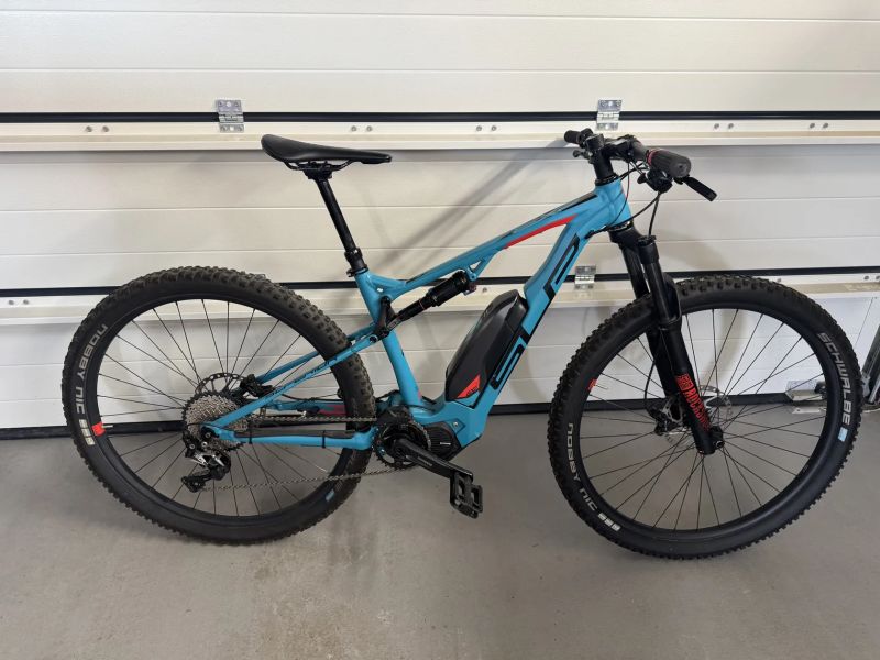 Superior eXF 919 (2020) – celoodpružené elektrokolo, Shimano E8000, 2967 km