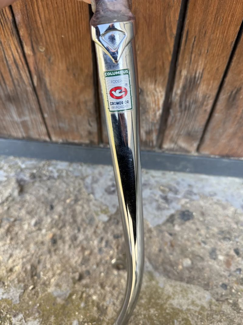 Prodám ocelovou vidlici (chrom)