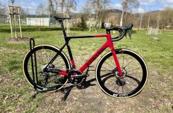 Canyon Ultimate CF SL 8 AERO, Dt Swiss 1100, Di2, wattmetr, vel. L, 7.1kg
