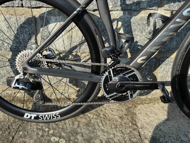 Prodám špičkový zánovní Canyon Endurace CFR Sram Red AXS / sleva 60.000 Kč / najeto pouhých 500 km