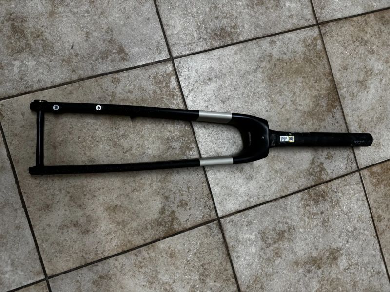 Gravel rámová sada TREK Checkmate SLR včetně příslušenství