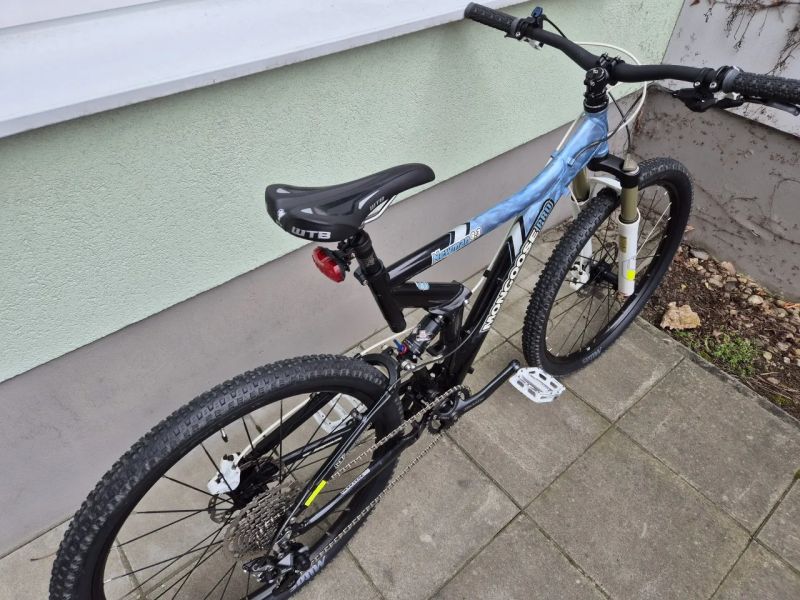 Celoodpružené kolo Mongoose, vel.M, převody 1x10