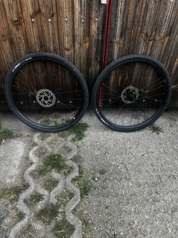 Prodám Giant P-X2 + Maxxis Rambler + Giant MPH kotouče