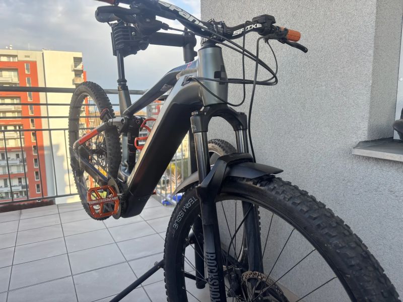 Cube Stereo Hybrid 120 P