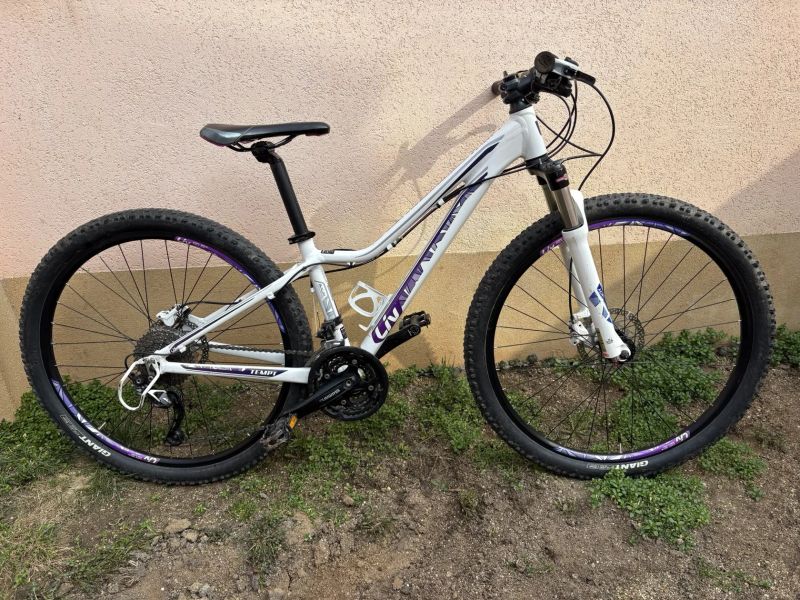 Dívčí kolo LIV, velikost XS