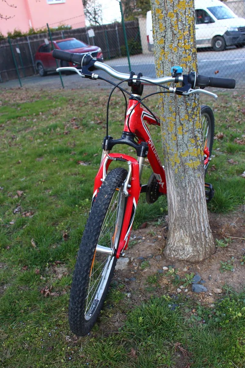 Dětské kolo Specialized Hotrock 24”