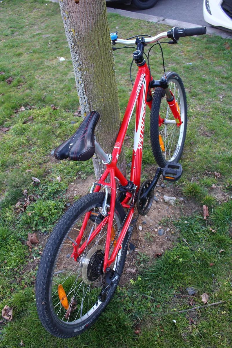 Dětské kolo Specialized Hotrock 24”