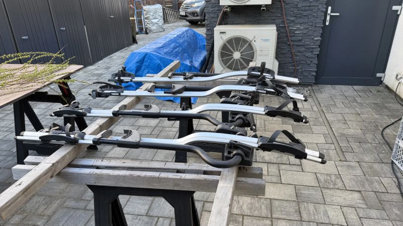 Thule nosiče na kolo na příčníky ProRide 4 ks - 598 3 ks + 591 1 ks 