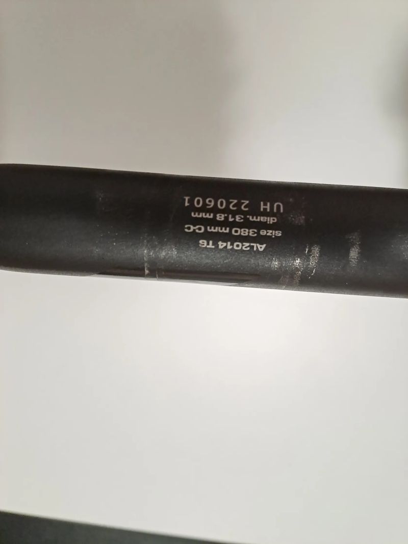 Silniční řídítka