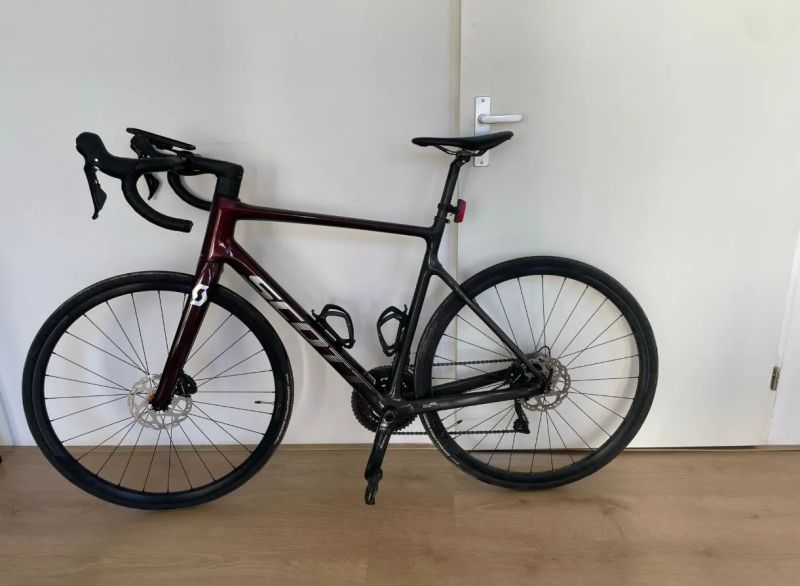 Scott Addict 30 red, 2024