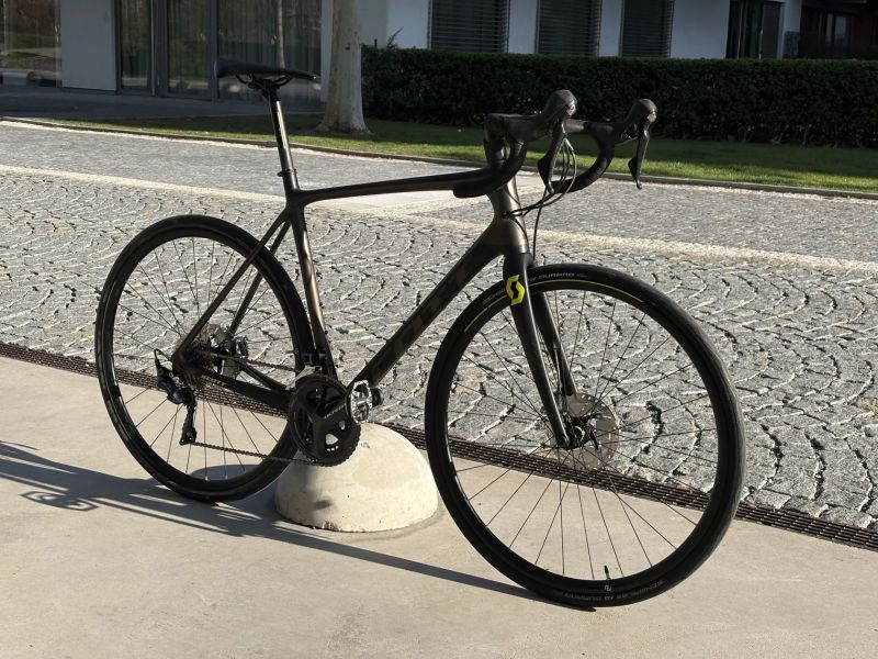 Silniční kolo | Scott Addict 10 | Karbon