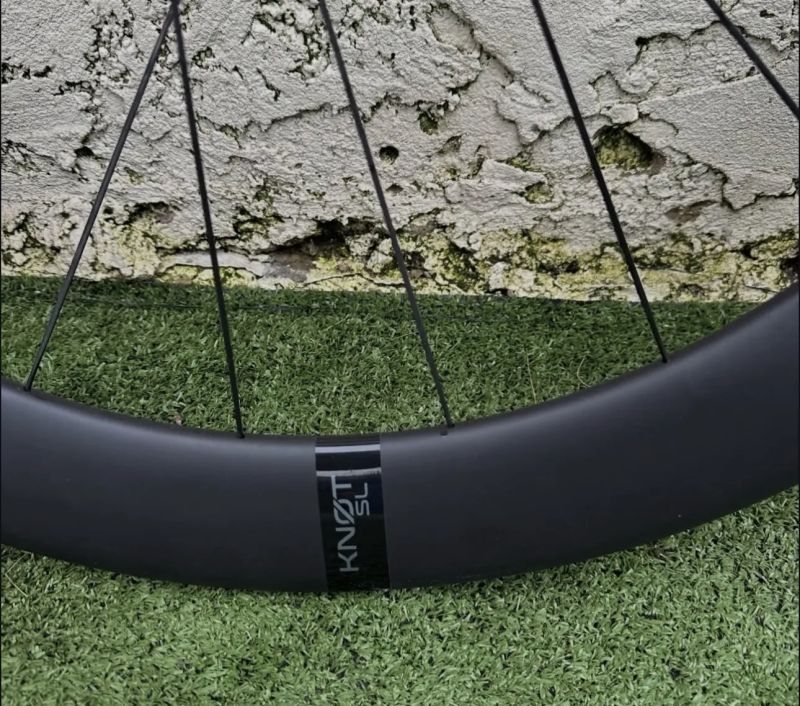 Zapletená kola Cannondale Hollow Gram Knot 64 Carbon - ořech Shimano