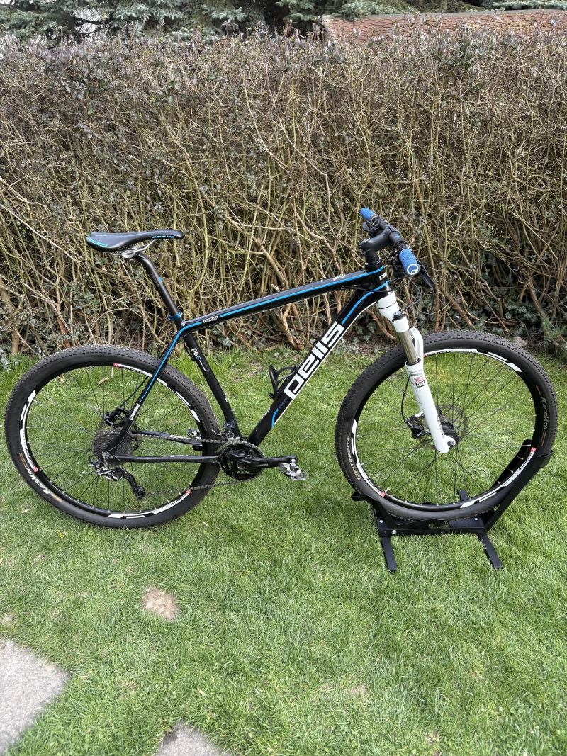 Prodám Pells Razzer 329