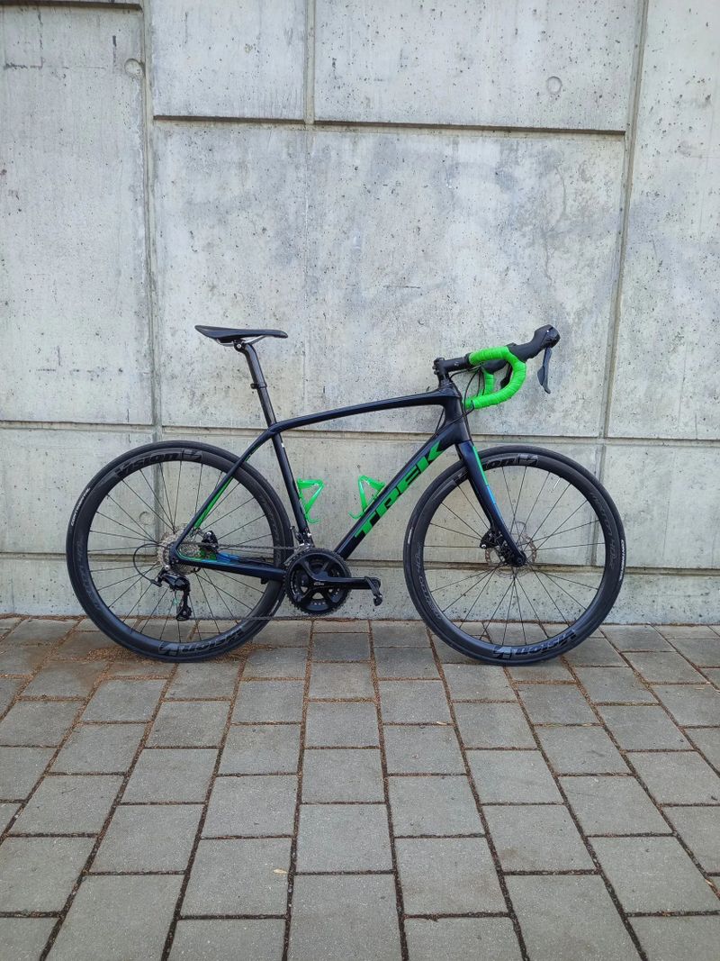 silniční karbonové kolo Trek Domane SL5