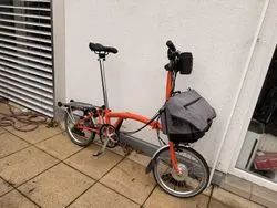 Elektrický skládací Brompton C Line s příslušenstvím