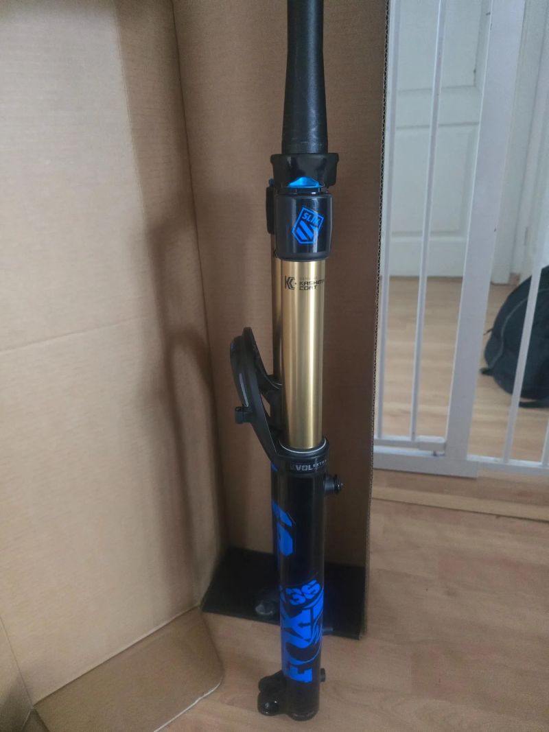 Fox FOX 36 Factory (2025) GRIP X2 160mm