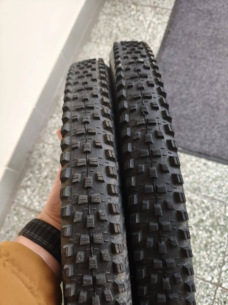 Pláště 29 maxxis forekaster 2.4 WT EXO TR