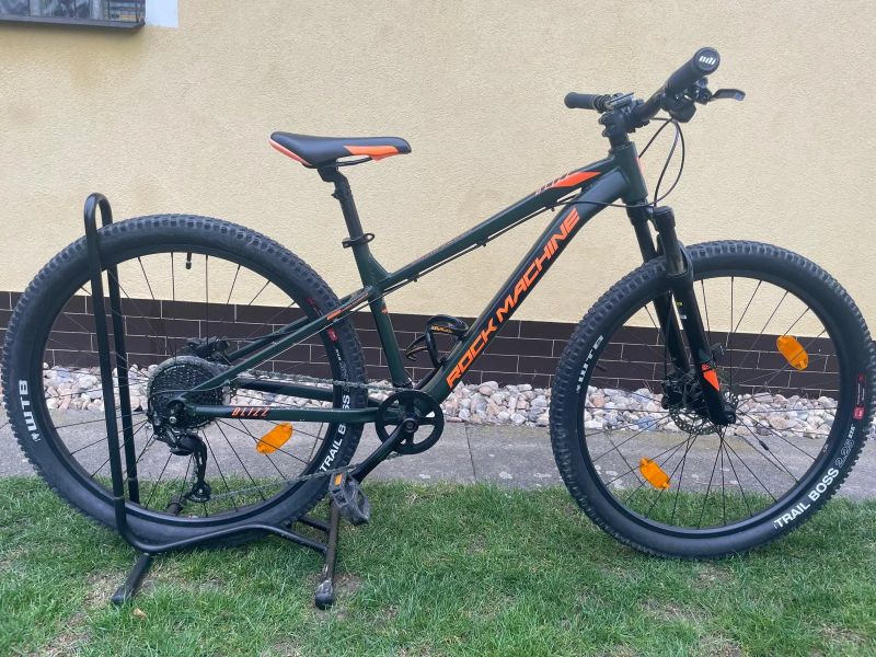 Parádní juniorský trailový hardtail 27,5" – Super stav! Rock Machine ROCK MACHINE Blizzard 27 HD