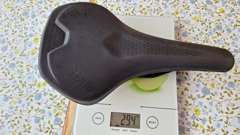 Prodám sedlo Selle Italia model Y manganese