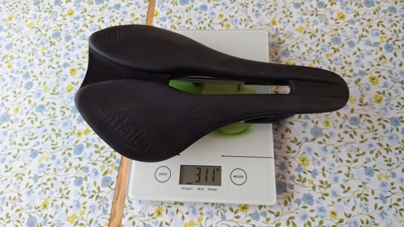 Prodám sedlo Selle Italia model X