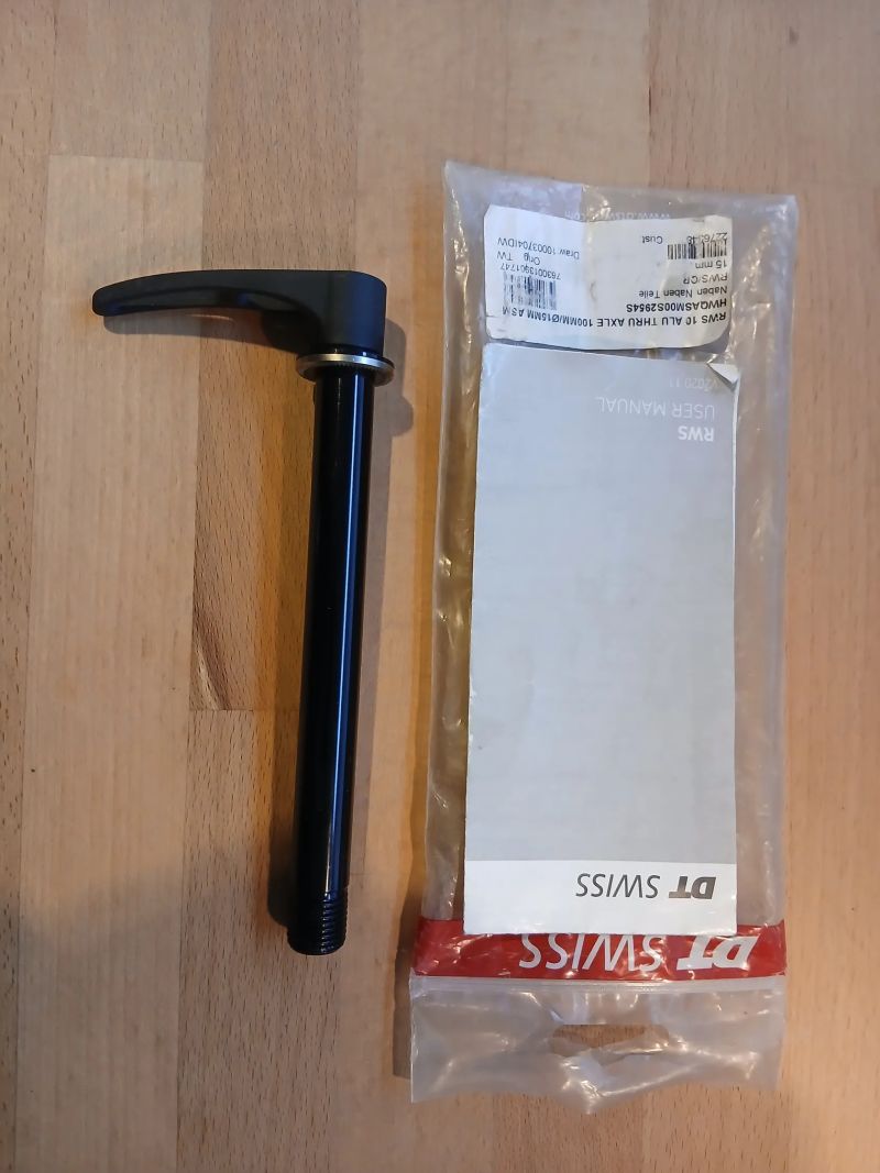 Pevná přední MTB osa DT Swiss RWS 15x100 mm