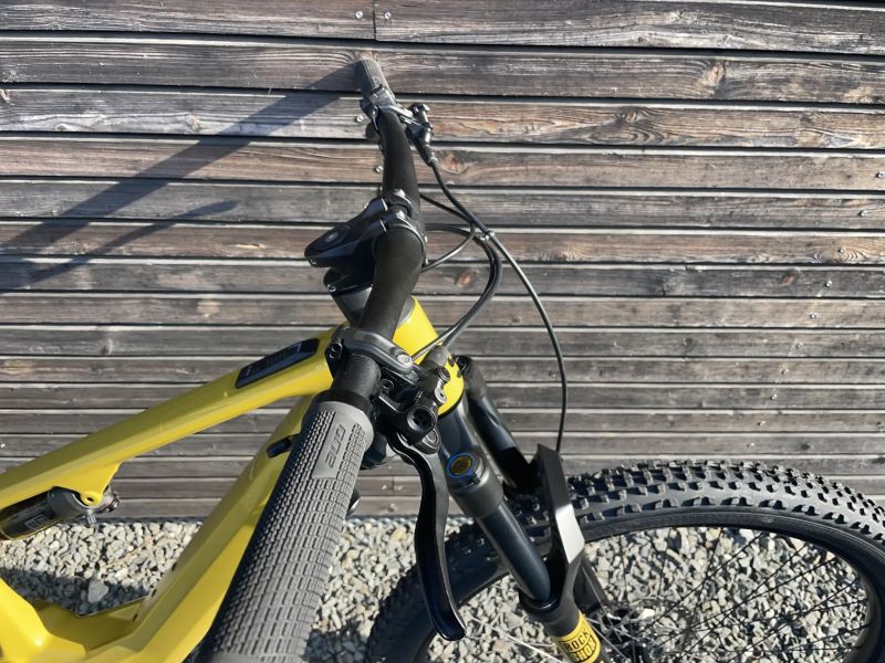 Superior iXF 9.2 ze Singletrailu Moravský kras