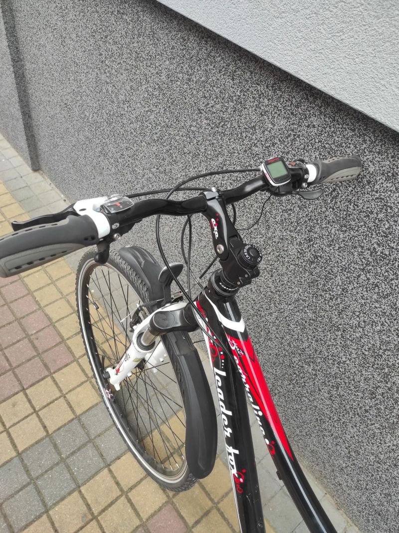 Trekové kolo Leader Fox