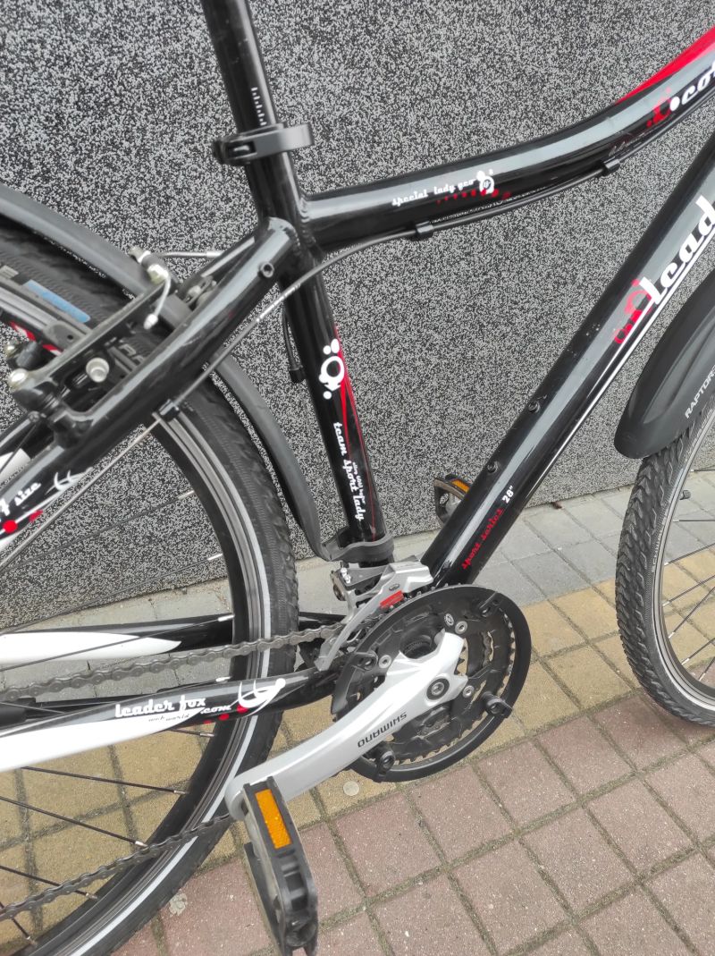 Trekové kolo Leader Fox