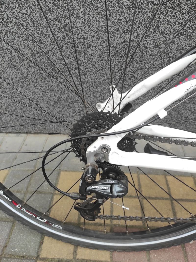 Trekové kolo Leader Fox