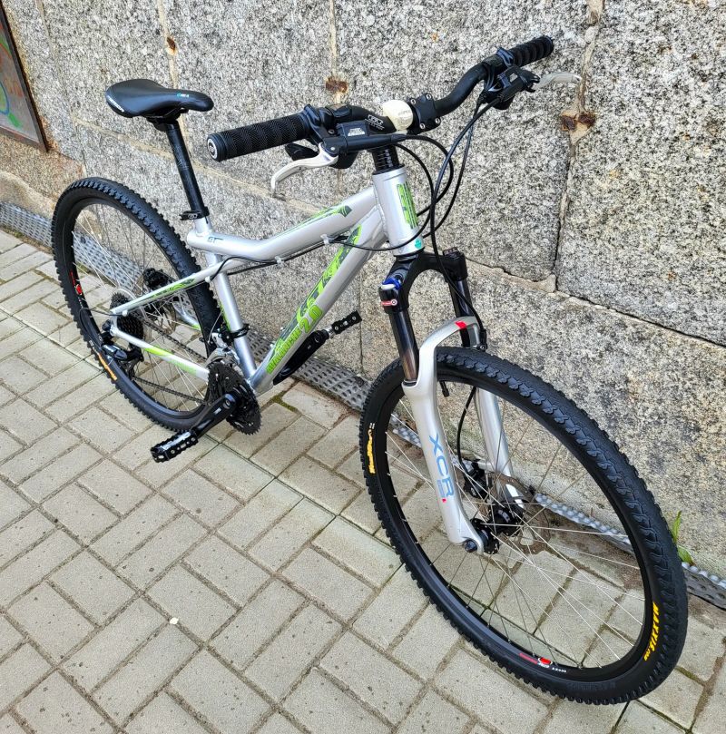 GT AVALANCHE 2.0 - DĚTSKÉ/DÁMSKÉ - DEORE/SR XCR/AURIGA -VEL.XS 15"