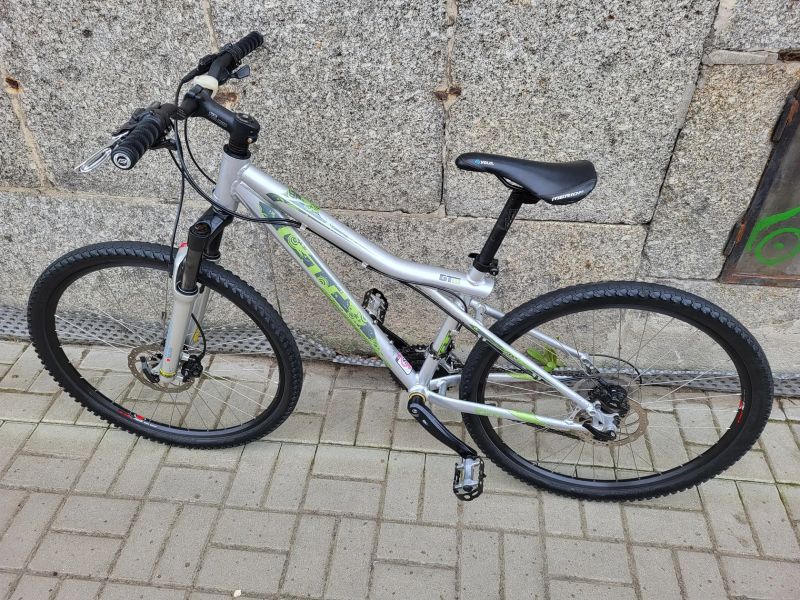 GT AVALANCHE 2.0 - DĚTSKÉ/DÁMSKÉ - DEORE/SR XCR/AURIGA -VEL.XS 15"