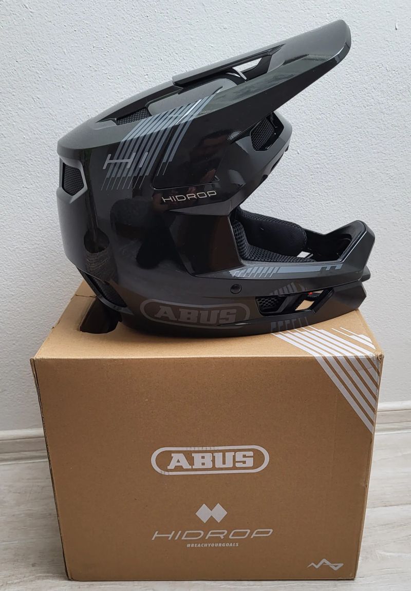 Nová helma ABUS HIDROP vel. L (59-60)