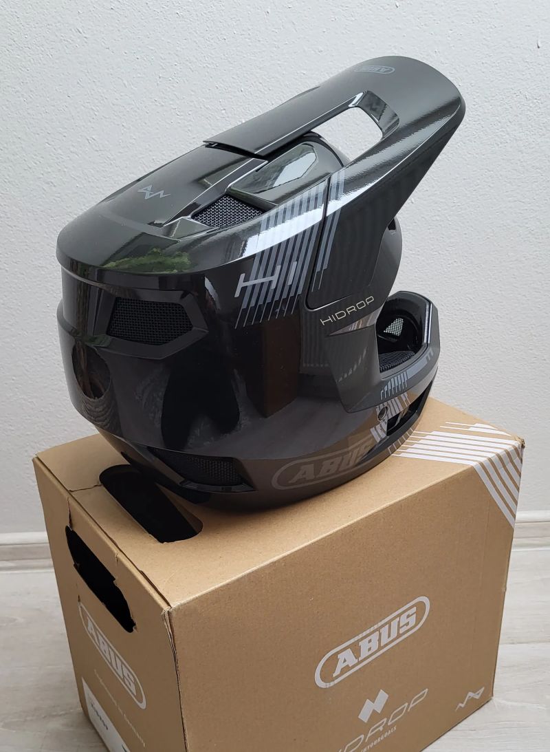 Nová helma ABUS HIDROP vel. L (59-60)