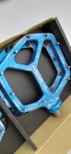 Pedály Race Face Atlas blue