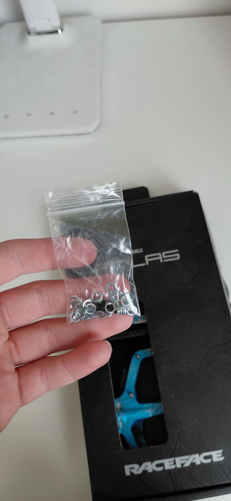 Pedály Race Face Atlas blue