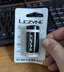 Opravná sada na bezdušové pláště