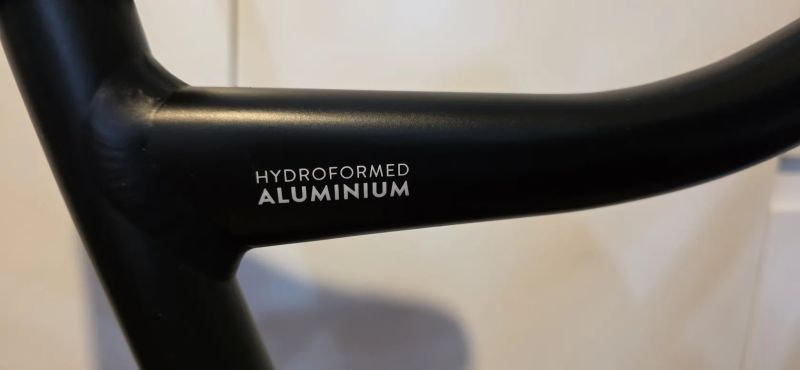 Dětské horské kolo Woom Off Air 6 (26") – vzduchová vidlice, velmi málo jeté