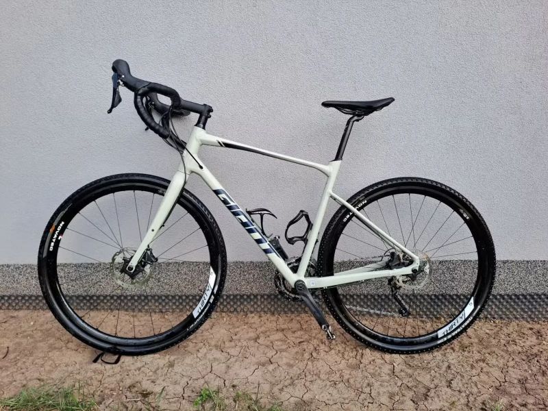 Giant Revolt 1 velikost L (179-191cm)