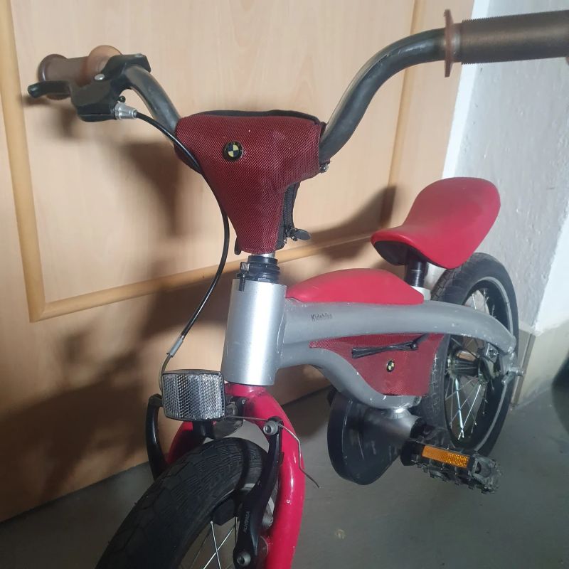 Odrážedlo/kolo BMW