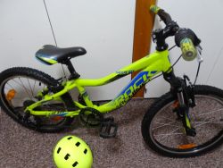 Rock Machine Storm 20" Top Stav + Přilba jako dárek ke kolu